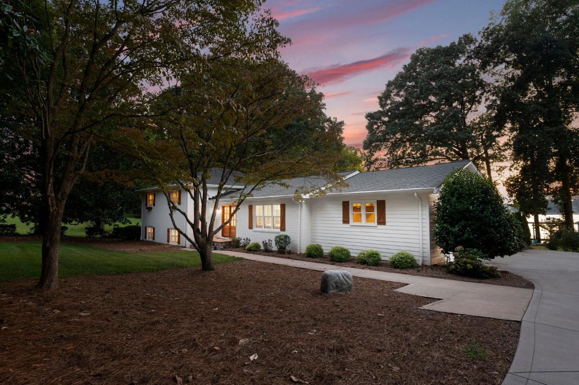 Lakefront Living Mooresville Exteriér fotografie