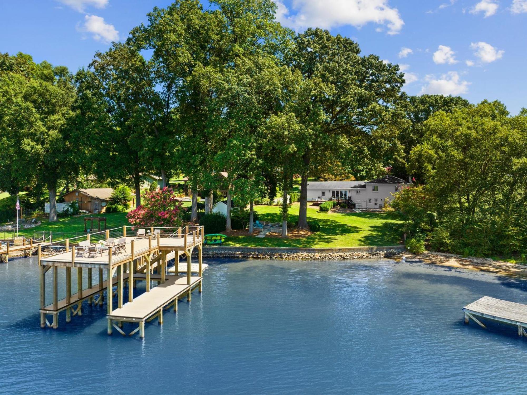 Lakefront Living Mooresville Exteriér fotografie