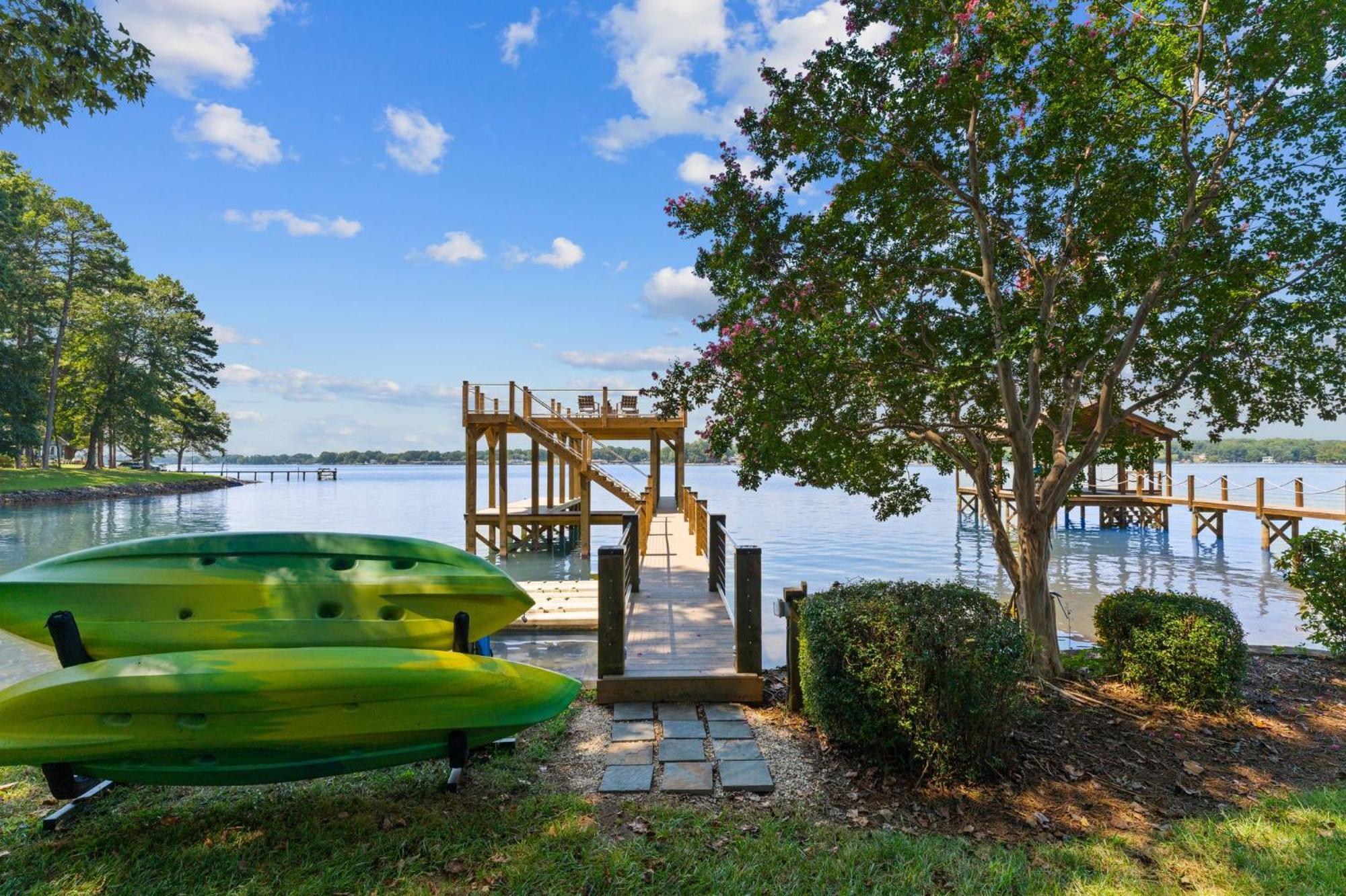Lakefront Living Mooresville Exteriér fotografie